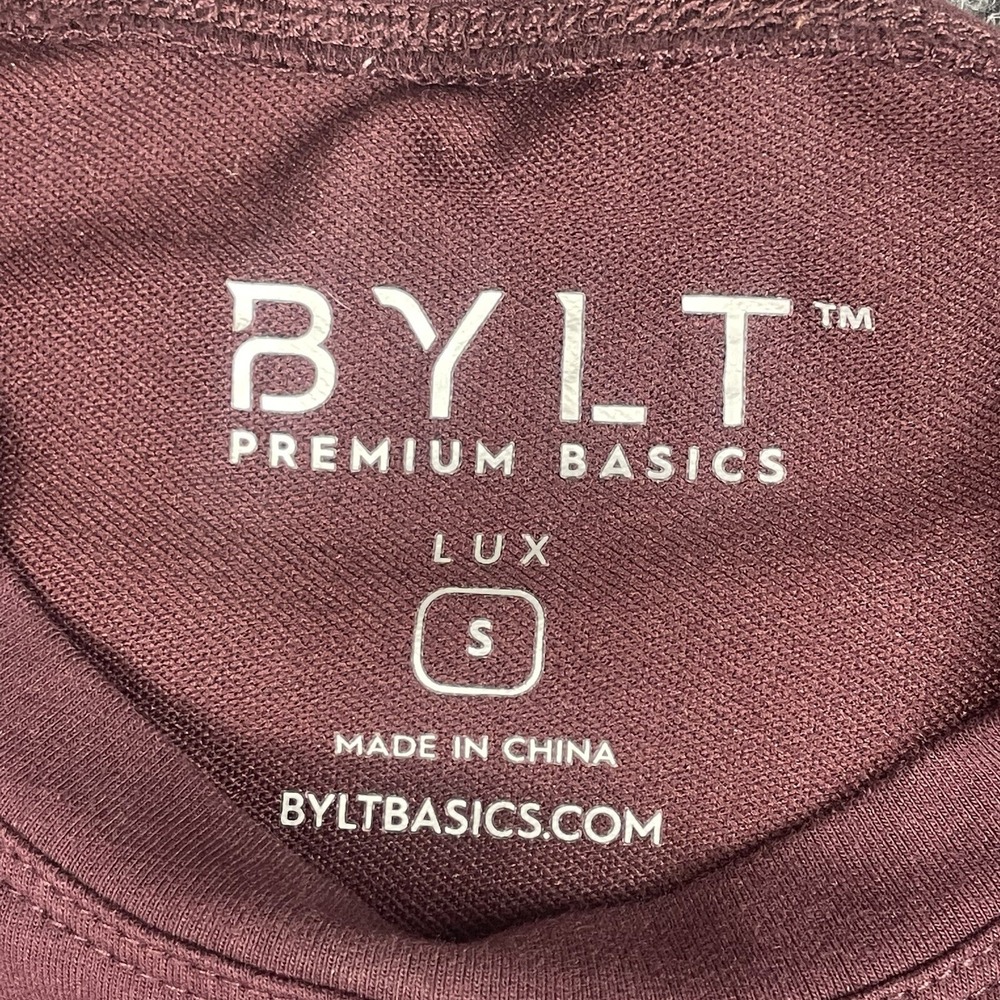 BYLT Lux Shirt Small Burgandy Short Sleeve Performance Premium Basics Men's‎ - Picture 5 of 12
